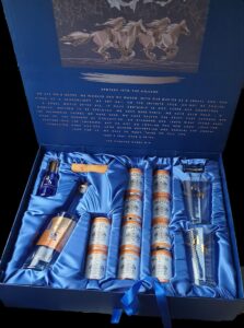 The Drunken Horse Luxury gin and tonic pack